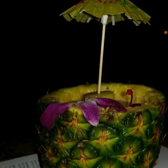 Meet your Posher, Ebonee - Picture 1 of 1